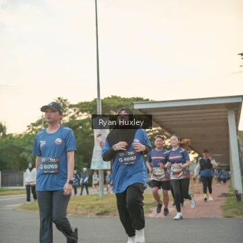 Runner Photo 3741745