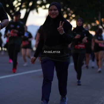 Runner Photo 3741761