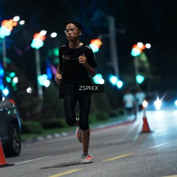 Runner Photo 3741765