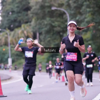 Runner Photo 3741792