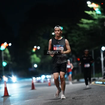 Runner Photo 3741818