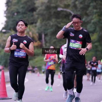 Runner Photo 3741874