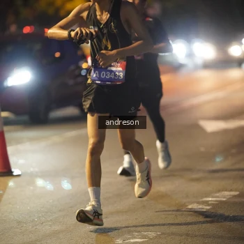 Runner Photo 3741895