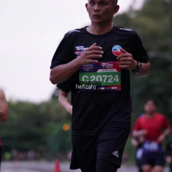 Runner Photo 3741911