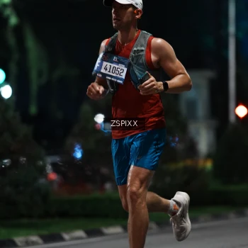 Runner Photo 3741916