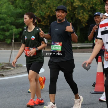 Runner Photo 3741920