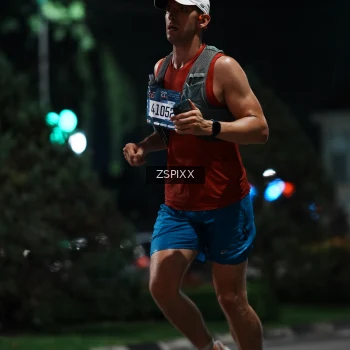 Runner Photo 3741926