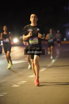 Runner Photo 3741982