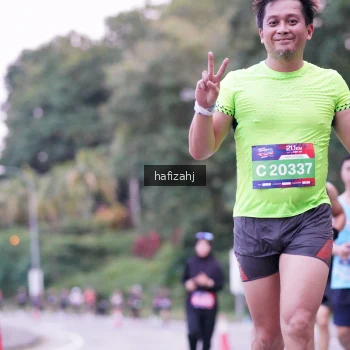 Runner Photo 3742022