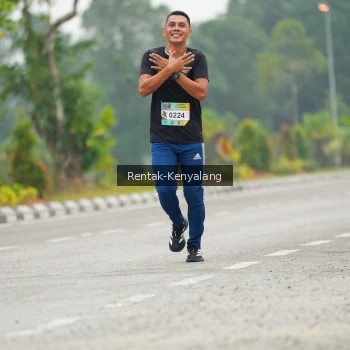 Runner Photo 3742026