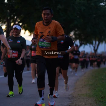 Runner Photo 3742029