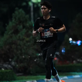 Runner Photo 3742034