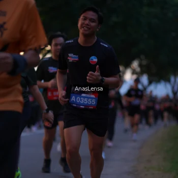Runner Photo 3742044