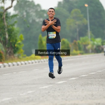 Runner Photo 3742051