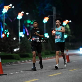 Runner Photo 3742068
