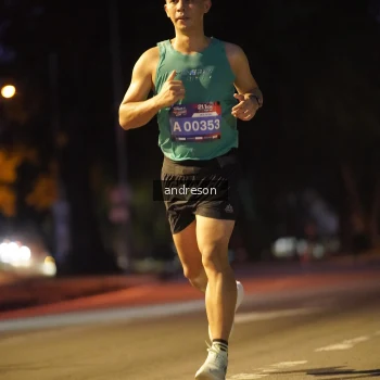 Runner Photo 3742076