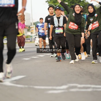 Runner Photo 3742101