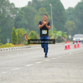 Runner Photo 3742123