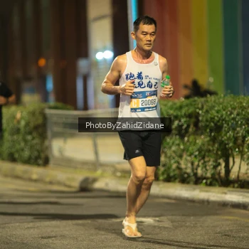 Runner Photo 3742124
