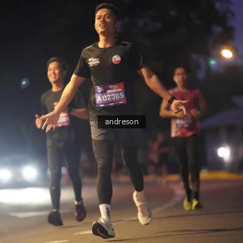 Runner Photo 3742200