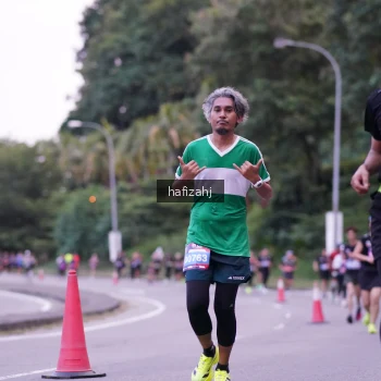 Runner Photo 3742217