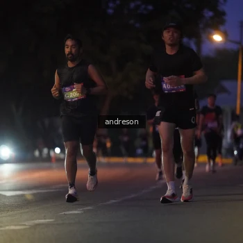 Runner Photo 3742270