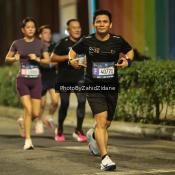 Runner Photo 3742281