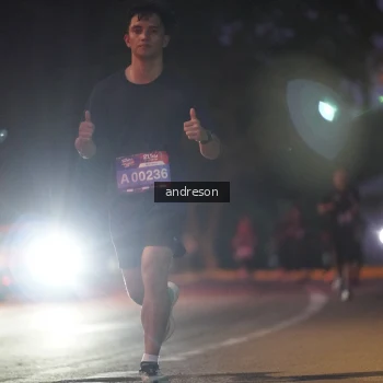 Runner Photo 3742340