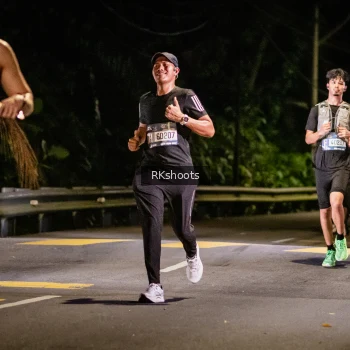 Runner Photo 3742415