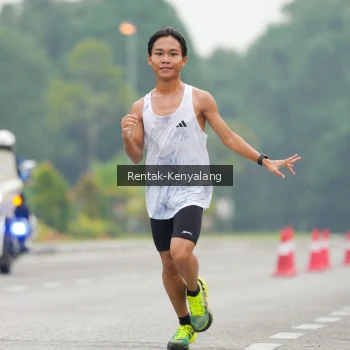 Runner Photo 3742425