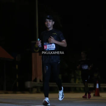 Runner Photo 3742447