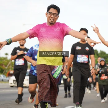 Runner Photo 3742475