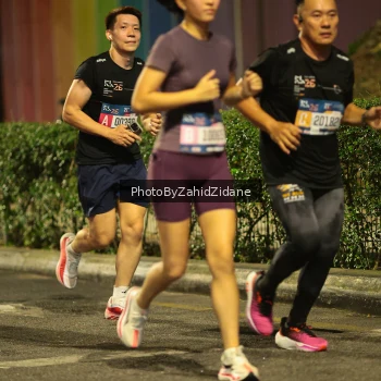 Runner Photo 3742495