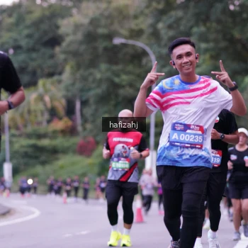 Runner Photo 3742524