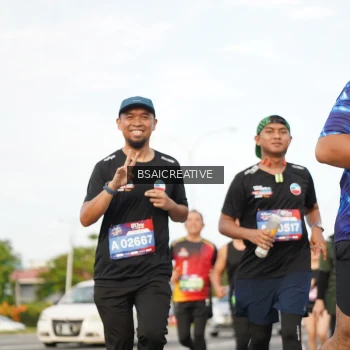 Runner Photo 3742536