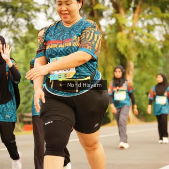 Runner Photo 3742545