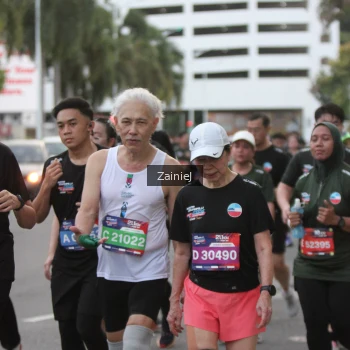 Runner Photo 3742553