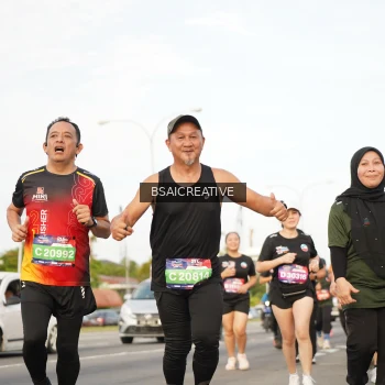 Runner Photo 3742576