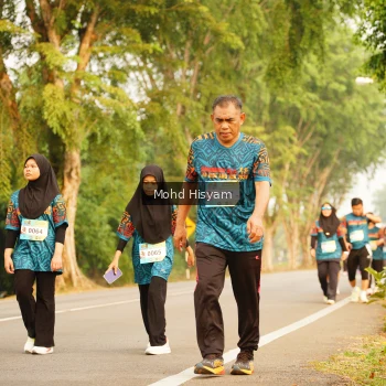 Runner Photo 3742578