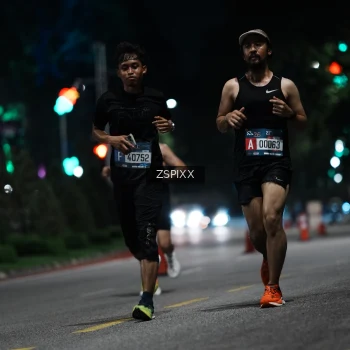 Runner Photo 3742598