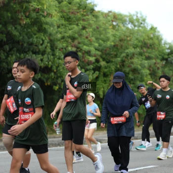 Runner Photo 3742602