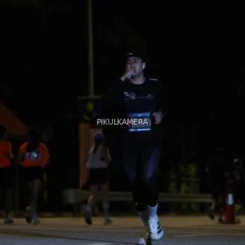 Runner Photo 3742611