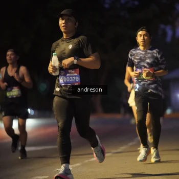 Runner Photo 3742626