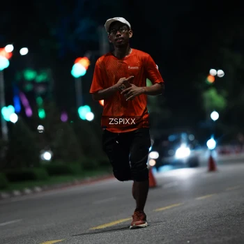 Runner Photo 3742644