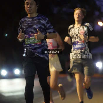 Runner Photo 3742647