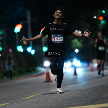 Runner Photo 3742710