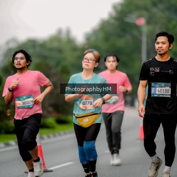 Runner Photo 3742743