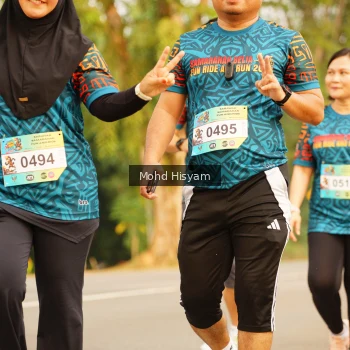 Runner Photo 3742759