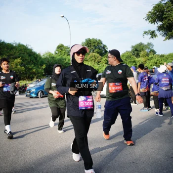 Runner Photo 3742813