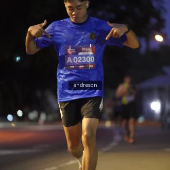 Runner Photo 3742842